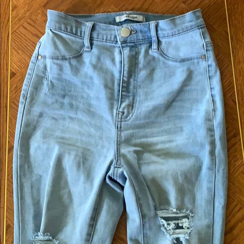 High-Rise Ripped Jeans - Picture 2 of 5